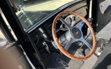 Ford-Model-t-1926-Black-Gray-amp-Black-16