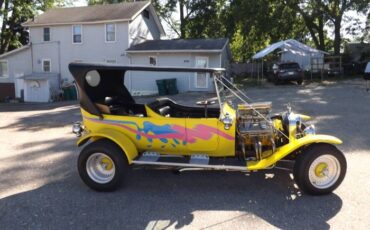 Ford-Model-t-1929-Yellow-5