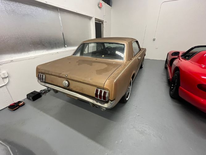 Ford-Mustang-1964-4