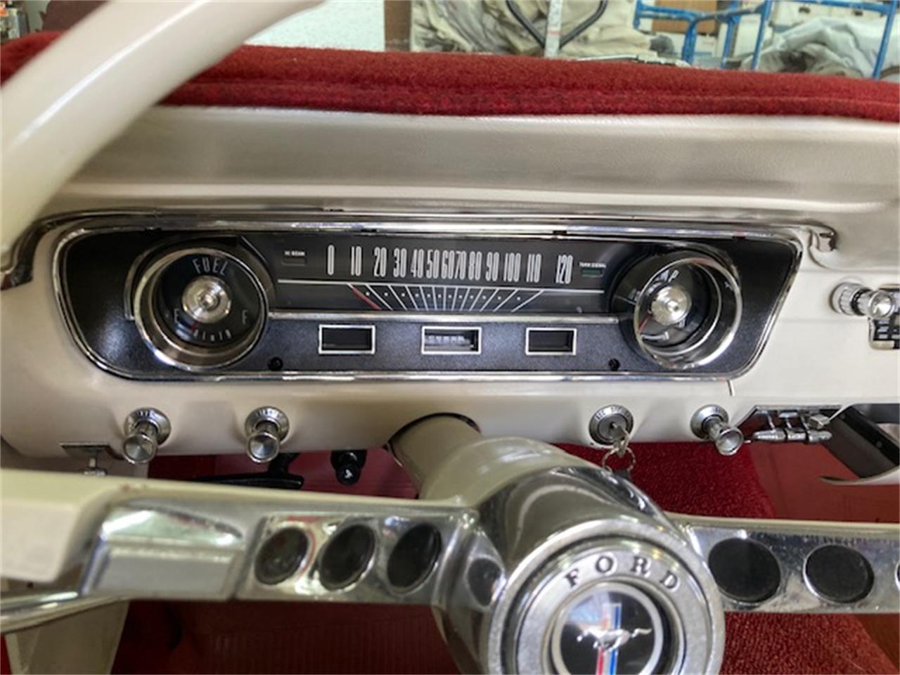 Ford-Mustang-1964-Red-White-2