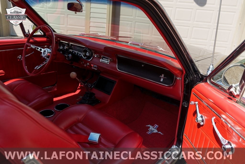 Ford-Mustang-1965-10