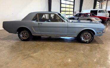 Ford-Mustang-1965-American-Muscle-Car-10
