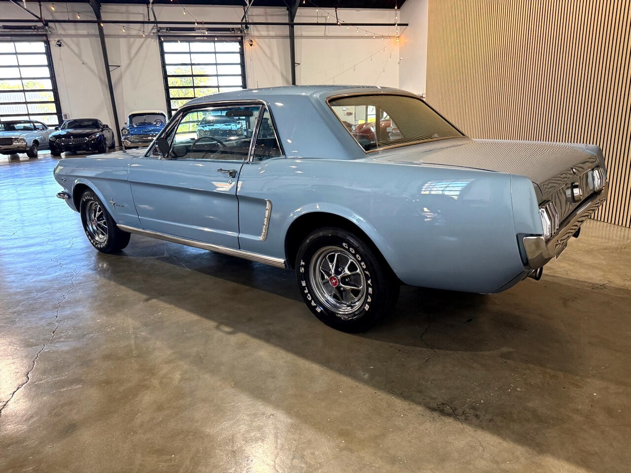 Ford-Mustang-1965-American-Muscle-Car-21