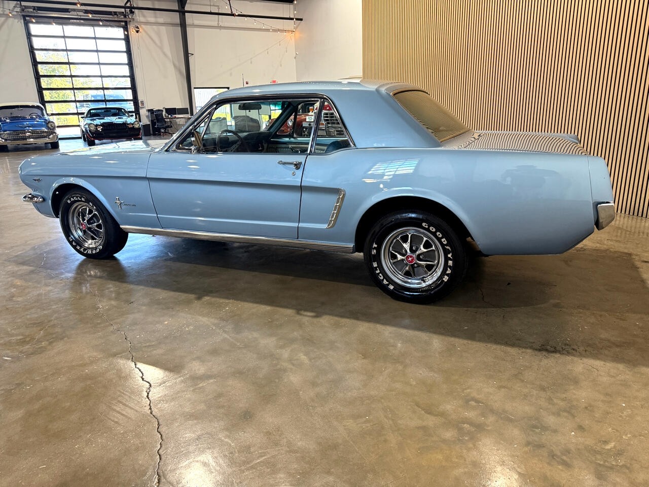 Ford-Mustang-1965-American-Muscle-Car-22