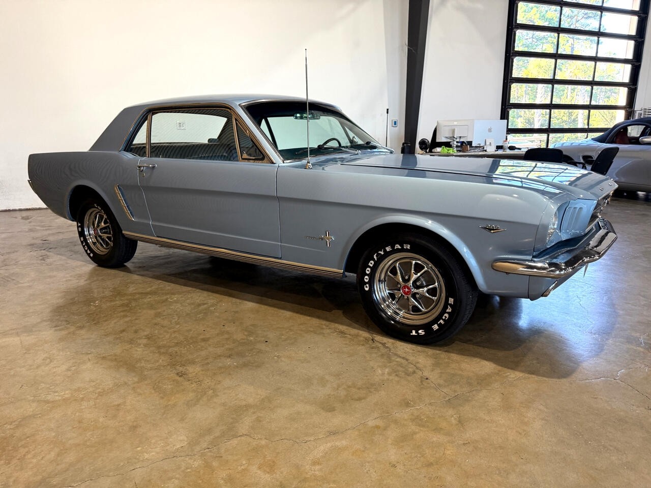 Ford-Mustang-1965-American-Muscle-Car-7