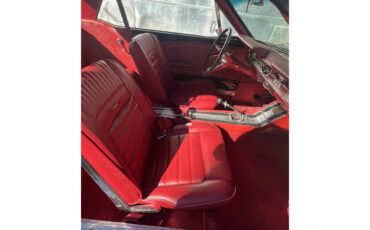 Ford-Mustang-1965-Black-with-red-strip-Red-leather-12