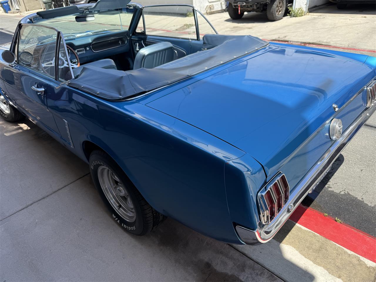 Ford-Mustang-1965-Blue-Blue-10
