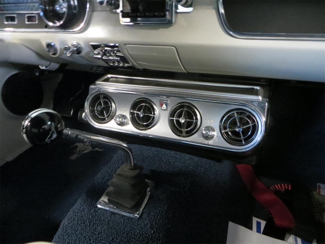 Ford-Mustang-1965-Blue-Blue-2