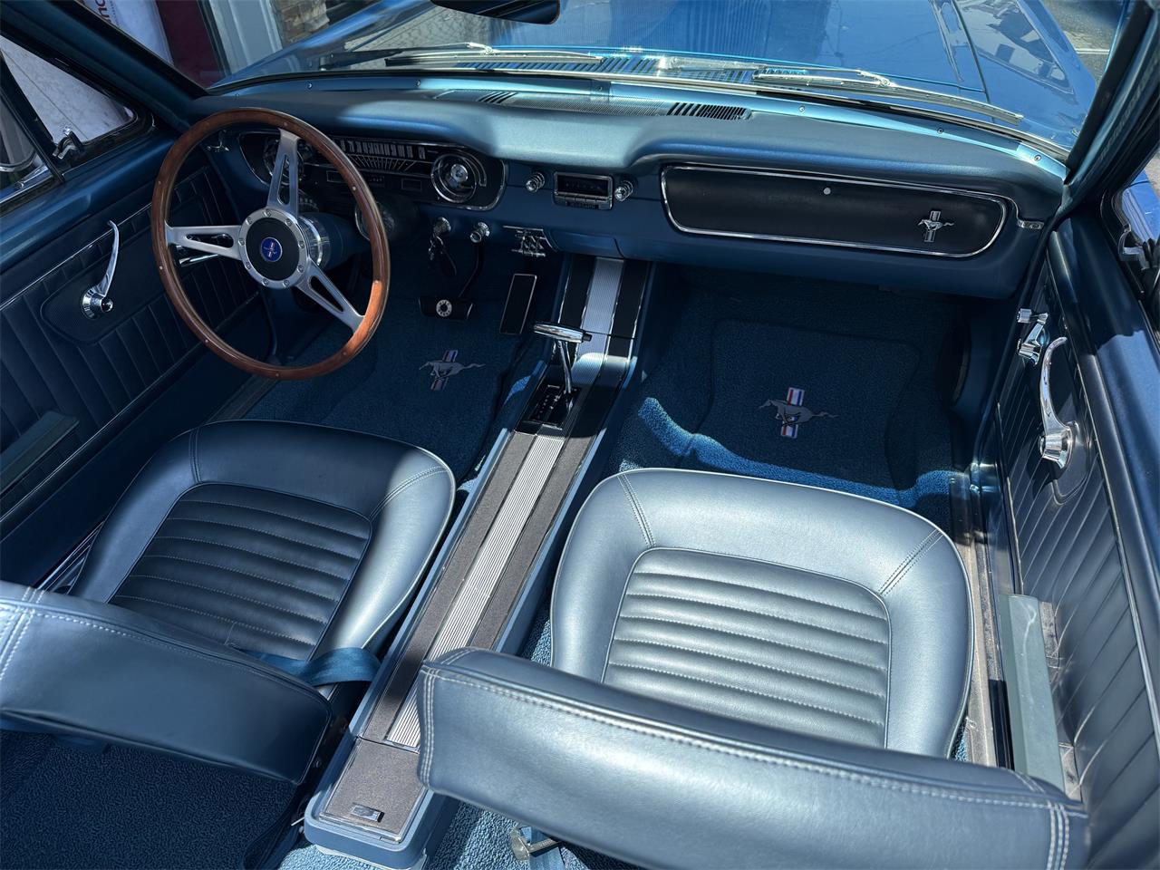 Ford-Mustang-1965-Blue-Blue-28