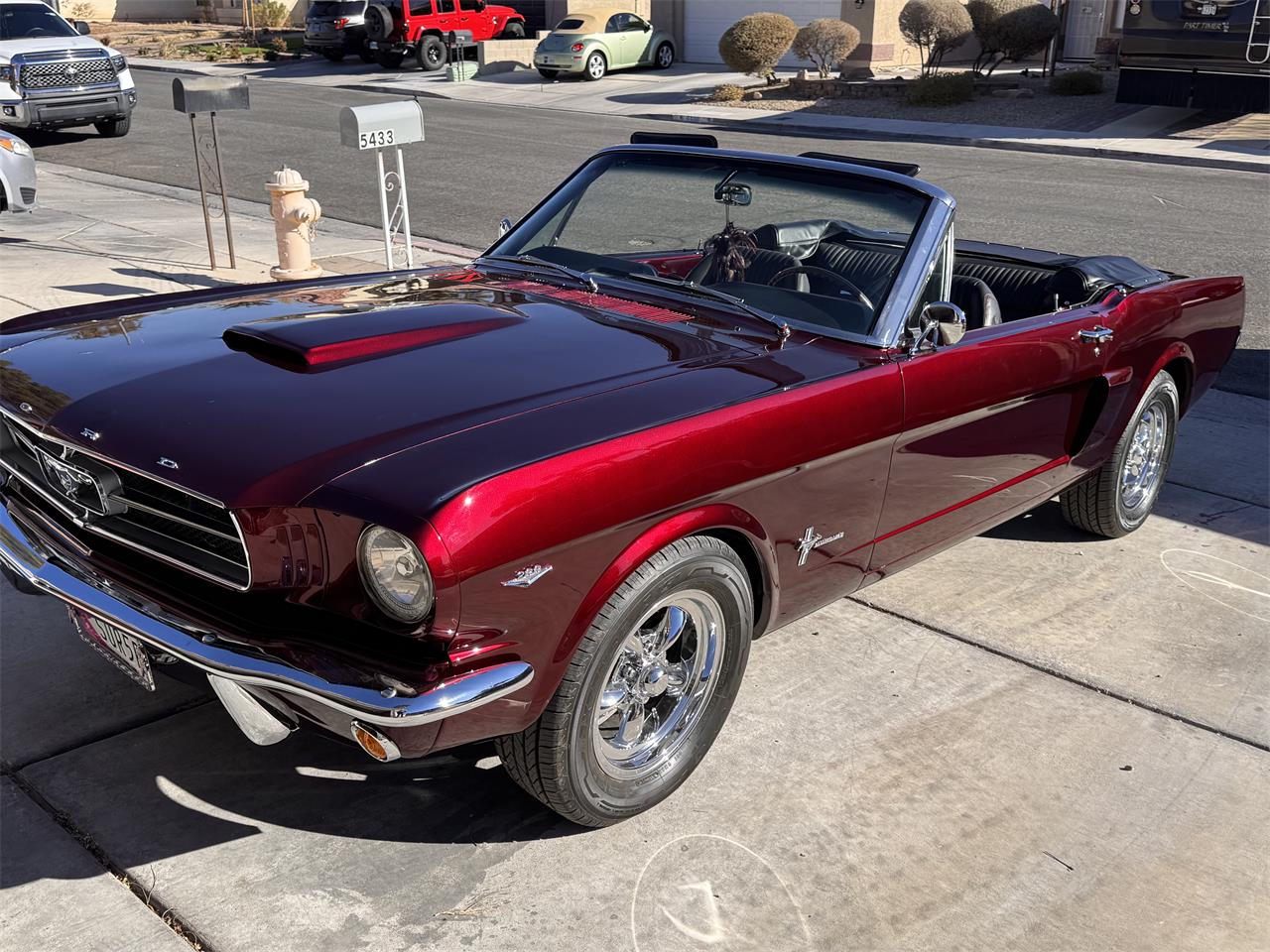 Ford-Mustang-1965-Candy-Brandy-Wine-Black-1