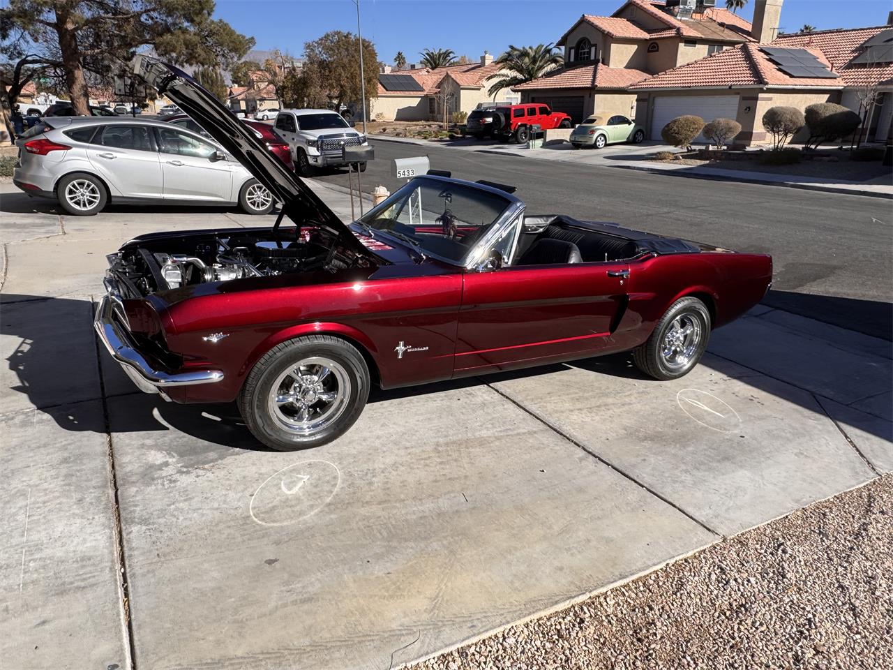 Ford-Mustang-1965-Candy-Brandy-Wine-Black-10