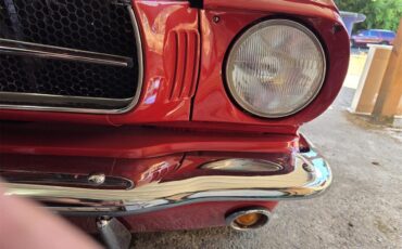 Ford-Mustang-1965-Cherry-Apple-Red-Black-5