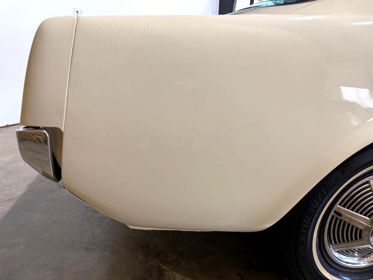 Ford-Mustang-1965-Classic-Car-14