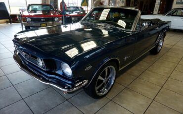 Ford-Mustang-1965-Classic-Car-2