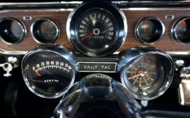 Ford-Mustang-1965-Classic-Car-26