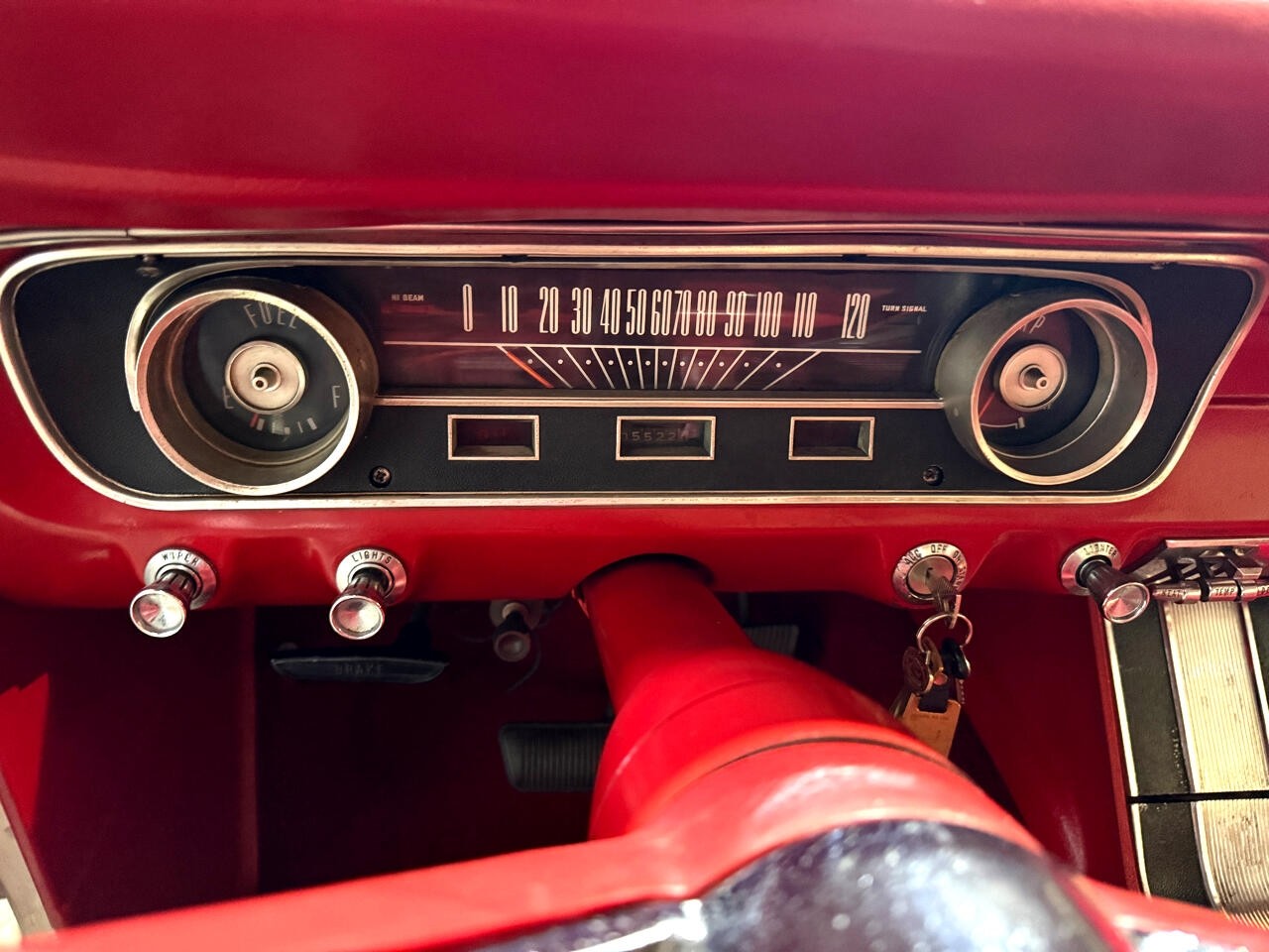 Ford-Mustang-1965-Classic-Car-28