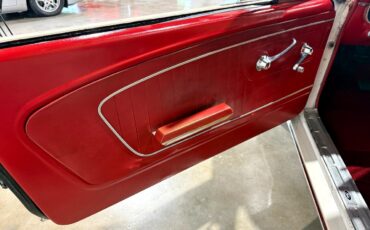 Ford-Mustang-1965-Classic-Car-32