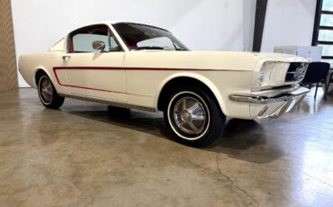 Ford-Mustang-1965-Classic-Car-6