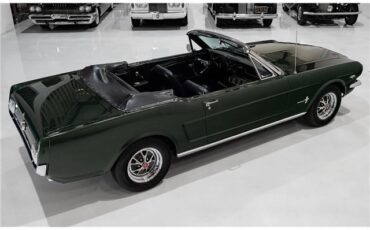 Ford-Mustang-1965-Convertible-11