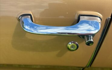 Ford-Mustang-1965-Convertible-12