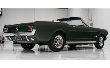 Ford-Mustang-1965-Convertible-13