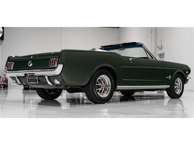 Ford-Mustang-1965-Convertible-13