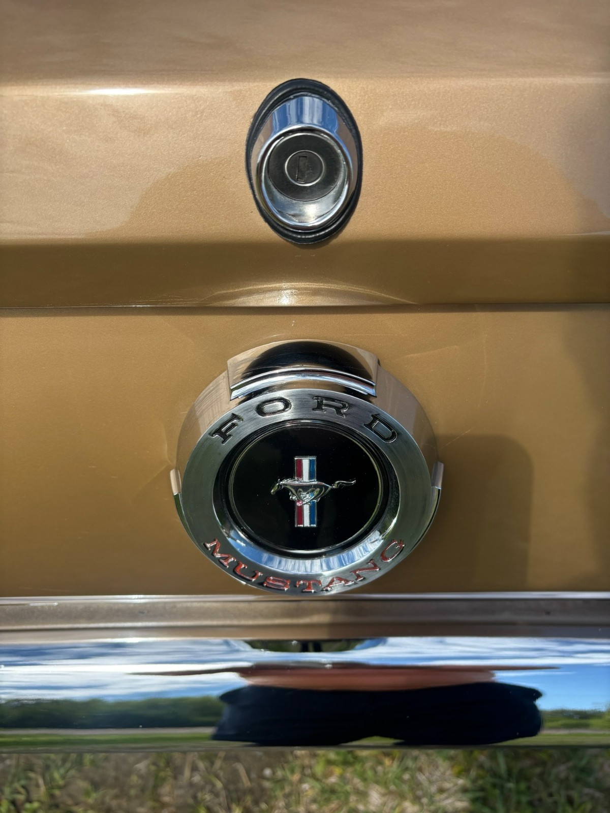 Ford-Mustang-1965-Convertible-14