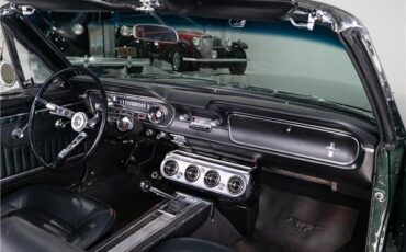 Ford-Mustang-1965-Convertible-19