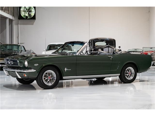 Ford-Mustang-1965-Convertible