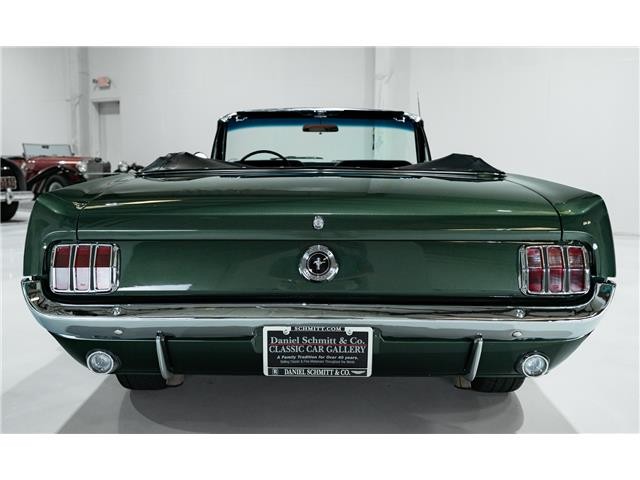 Ford-Mustang-1965-Convertible-7