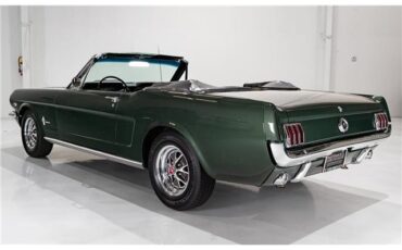 Ford-Mustang-1965-Convertible-8