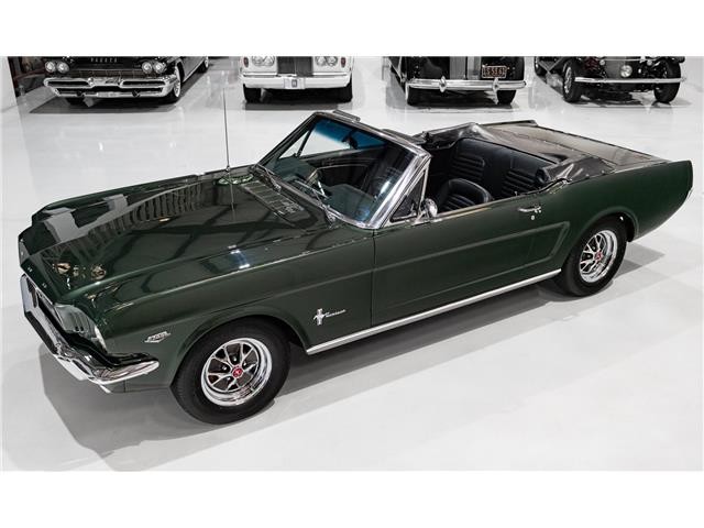 Ford-Mustang-1965-Convertible-9