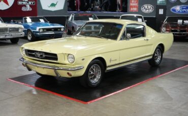 Ford-Mustang-1965-Coupe-1