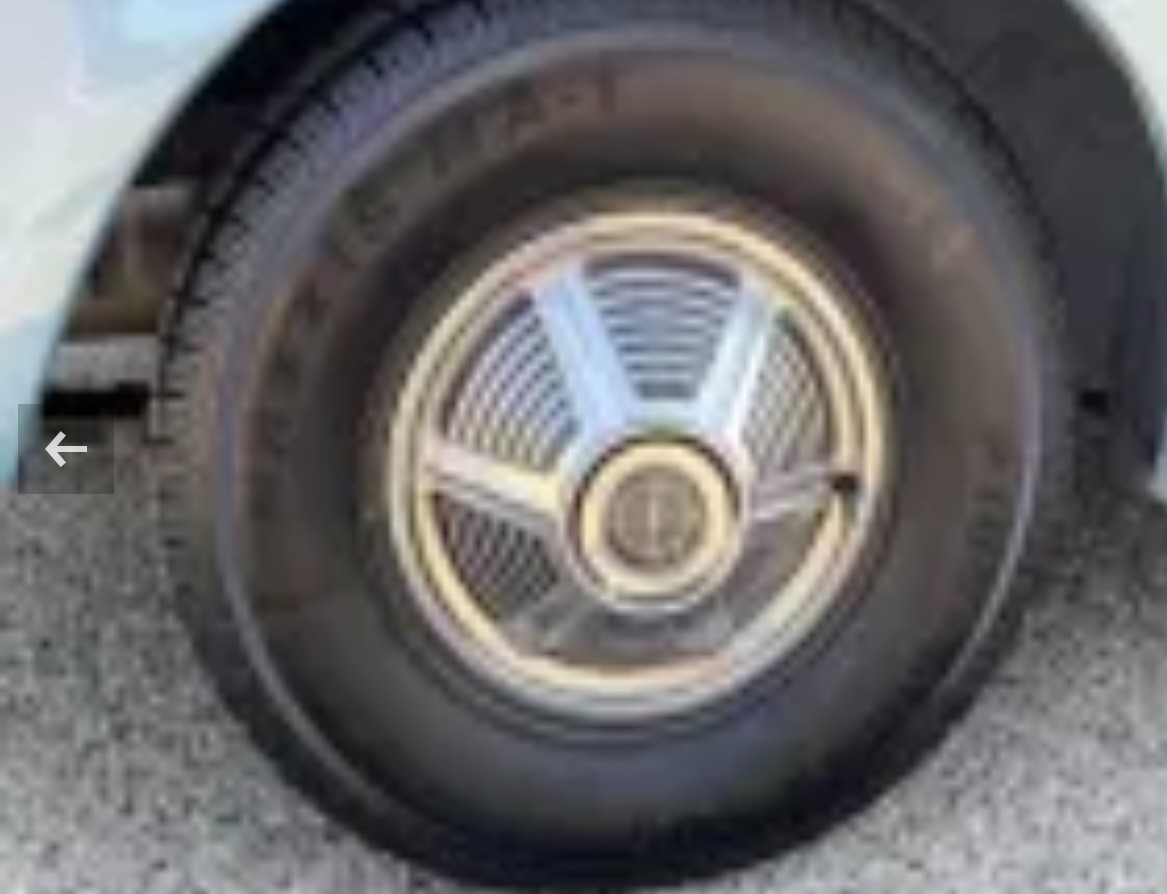 Ford-Mustang-1965-Coupe-11