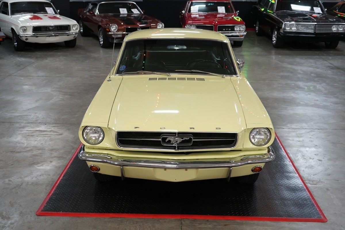 Ford-Mustang-1965-Coupe-17