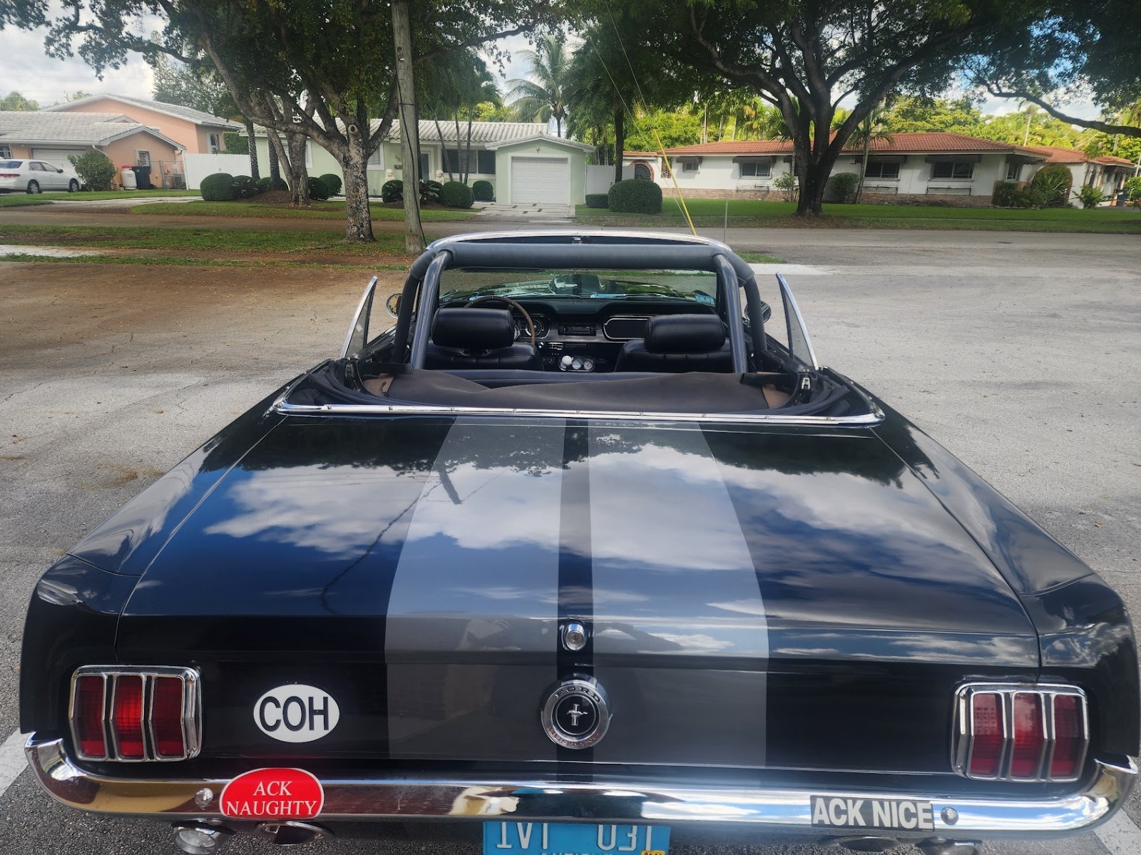 Ford-Mustang-1965-Coupe-25