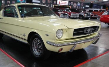 Ford-Mustang-1965-Coupe-29