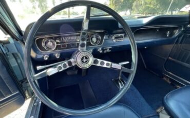 Ford-Mustang-1965-Coupe-4