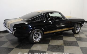 Ford-Mustang-1965-Fastback-11