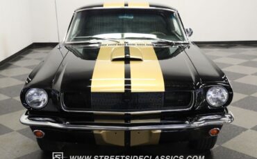 Ford-Mustang-1965-Fastback-15