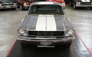 Ford-Mustang-1965-Fastback-17