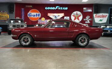 Ford-Mustang-1965-Fastback-19