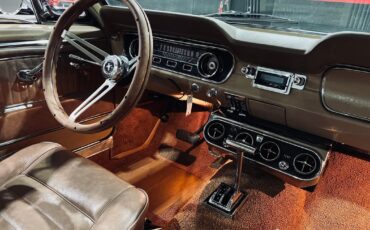 Ford-Mustang-1965-Fastback-19