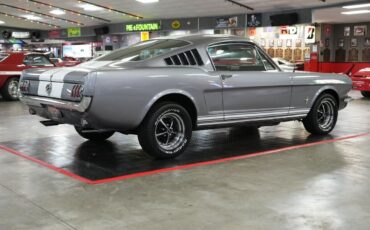 Ford-Mustang-1965-Fastback-22