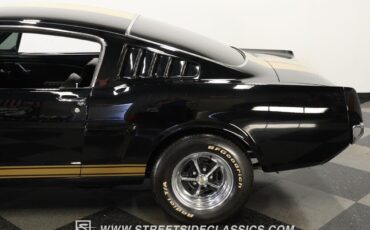 Ford-Mustang-1965-Fastback-23