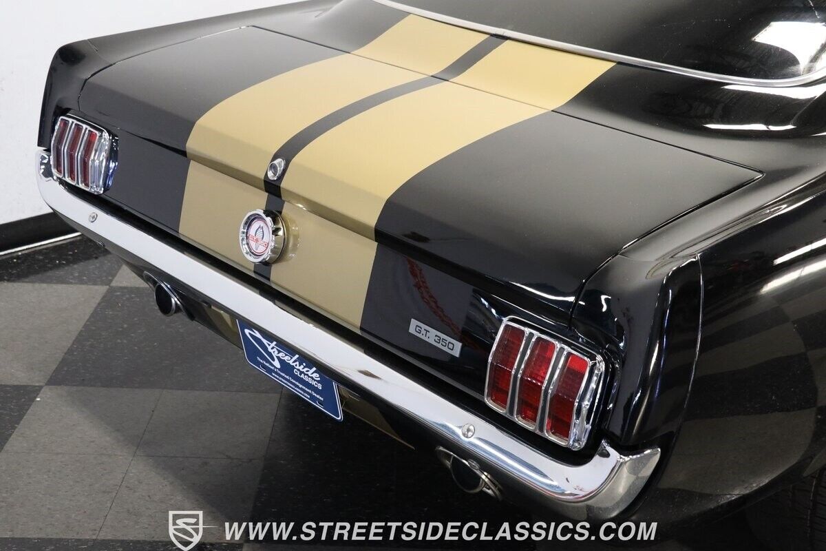 Ford-Mustang-1965-Fastback-24