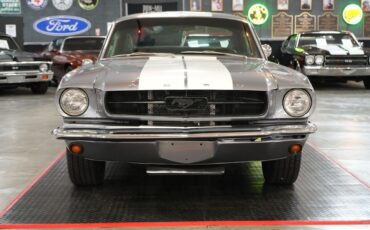 Ford-Mustang-1965-Fastback-25