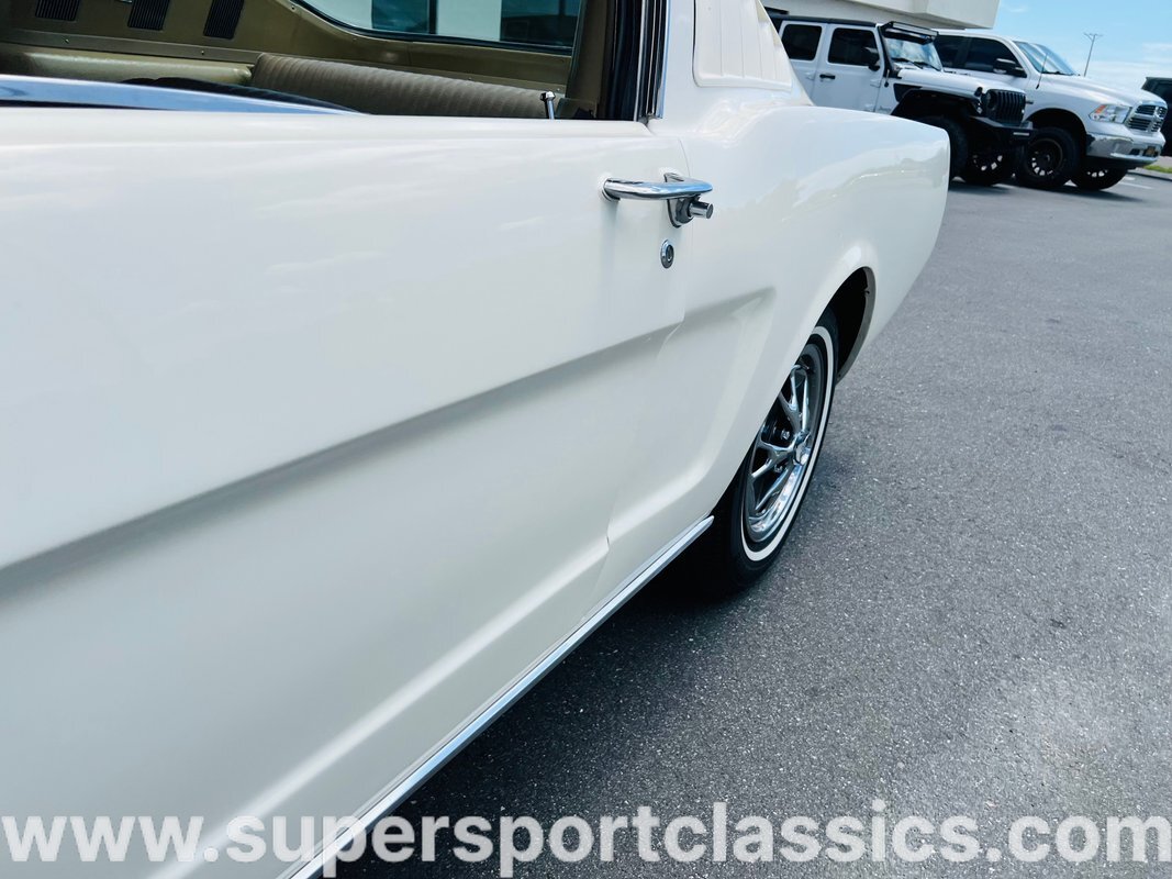 Ford-Mustang-1965-Fastback-28