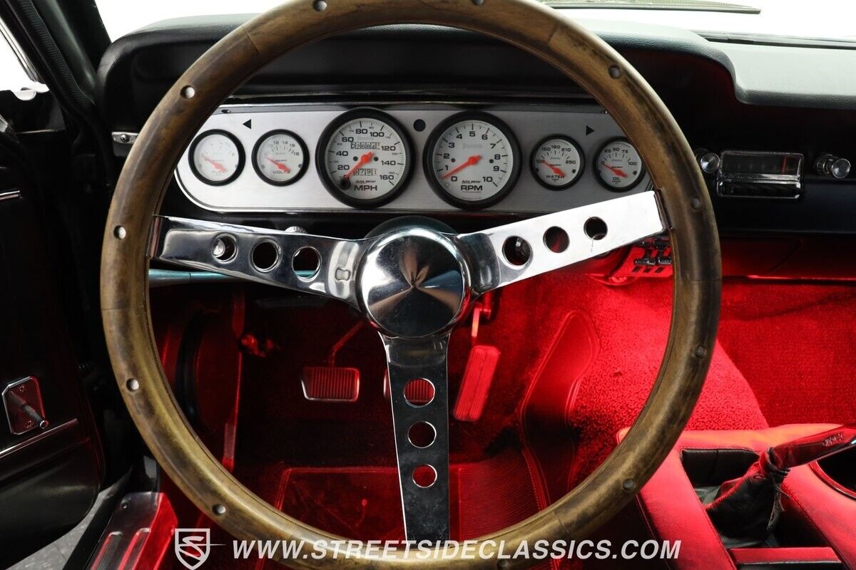 Ford-Mustang-1965-Fastback-36
