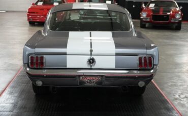 Ford-Mustang-1965-Fastback-4